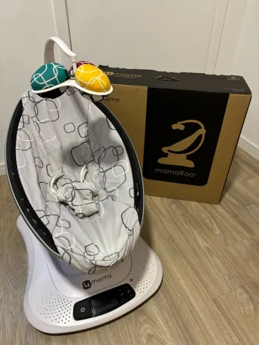 Cadeira de Balanço 4moms mamaRoo 4.0 - Excelente Estado