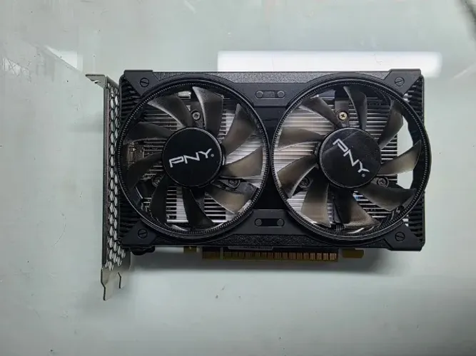 Placa de Video PNY GeForce GTX 1650 Dual Fan, 4GB, GDDR6, 128-bit