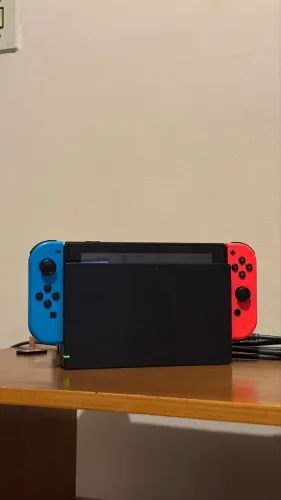 Nintendo Switch padrão / v2