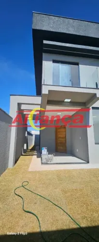 SOBRADO NOVO E MODERNO NO LOTEAMENTO VEM VIVER TERRA PRETA