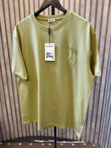 CAMISETA BURBERRY - VERDE - TAM -XS/S/M
