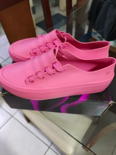 Melissa Ulitsa rosa chiclete, tamanho 41 super conservado