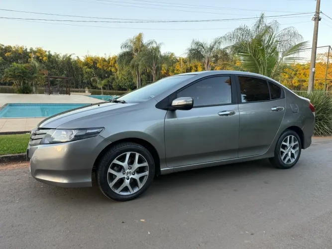 Honda City Sedan EX 1.5 Flex 16V 4P Mec. 2010
