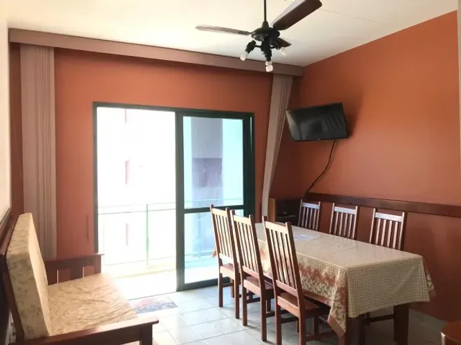 Apartamento em Massaguaçu - Caraguatatuba com piscina a 150m da praia