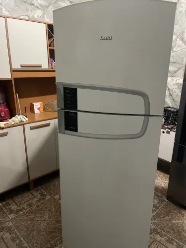 Vendo geladeira cônsul