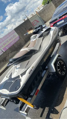 JET SKI