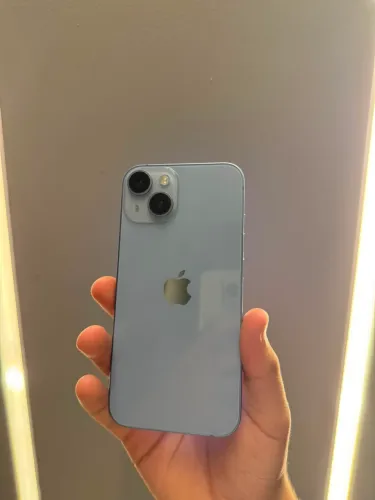 IPhone 14 128 giga chip virtual