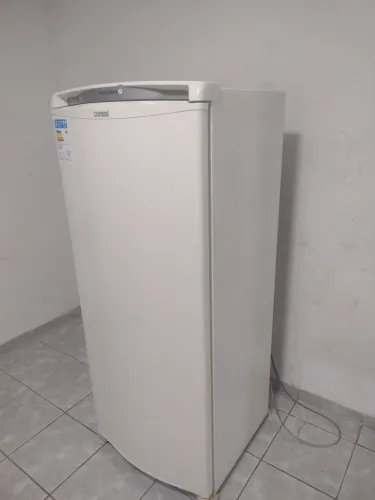 Geladeira Consul facilite frofri modelo CRB36