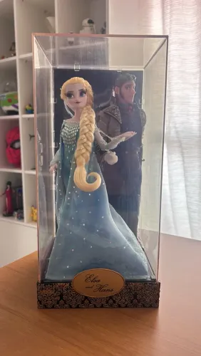 Disney Fairytale Designer Collection Elsa and Hans boneca/doll