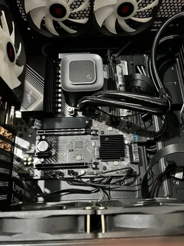 Ryzen 7600x + b650m asrock