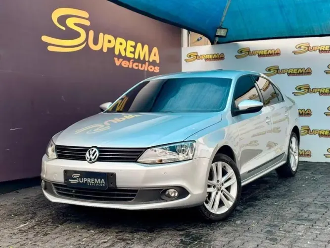 Volkswagen Jetta Comfortline 2.0 T.flex 8V 4P Tipt. 2013