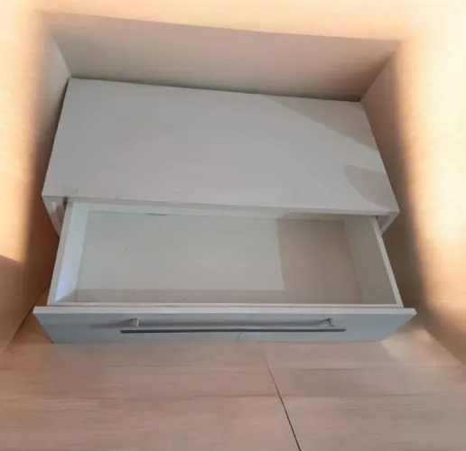 Imperdível! Linda gaveta para loja ou closet. Excelente qualidade. 