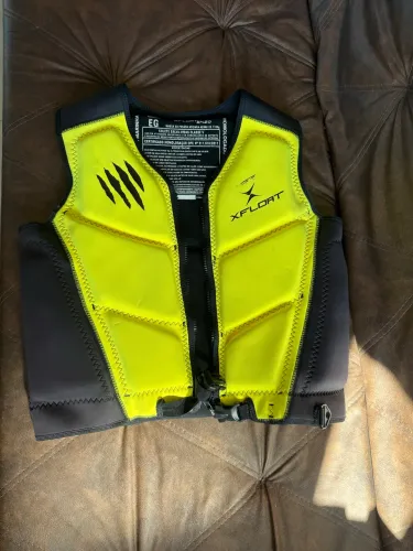 Colete salva vidas para jet ski