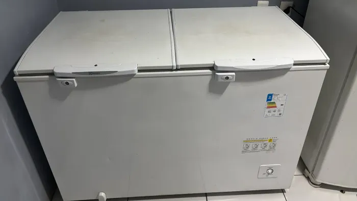 FREEZER horizontal 400 litros 2 portas