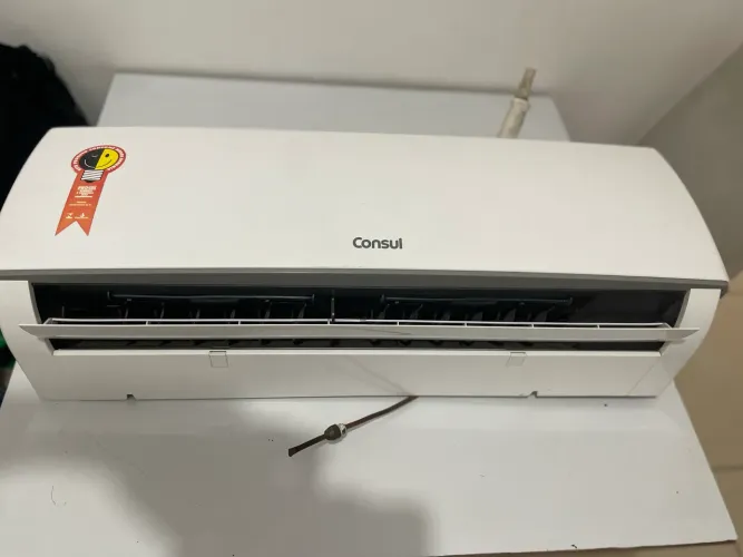Ar condicionado cônsul 9000 BTUs com vazamento 