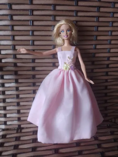 Barbie de longo