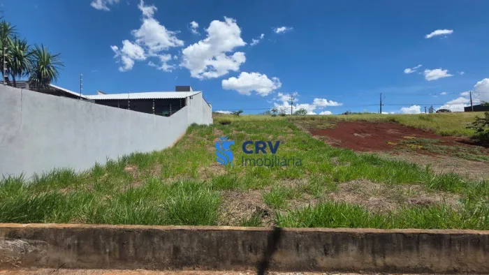 Terreno à venda, 360 m² por R$ 375.000,00 - Portal de Versalhes 1 - Londrina/PR