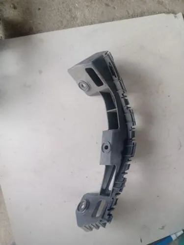 Guia Para-choque VW Gol Saveiro Voyage G6