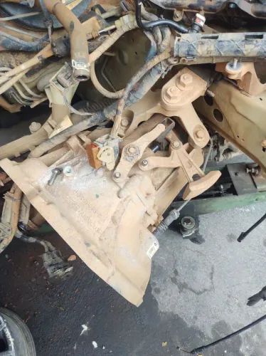 Caixa de marcha Ford Ka 1.0 3cc trambulador em cima base de troca. 