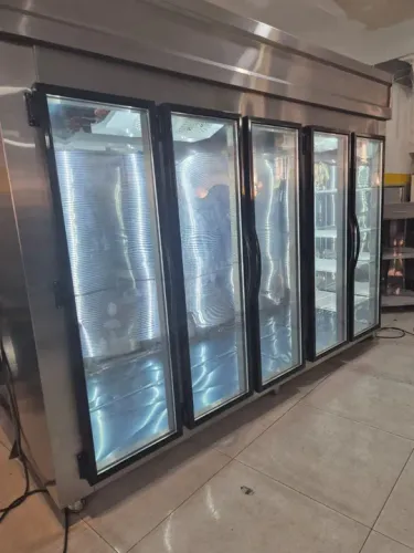 Cervejeira vertical inox- Fabricamos sob medida 
