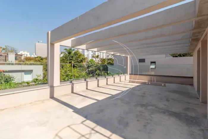 Vila Nova Conceição - Casa 724m² em Condomínio com 4 suítes, e 5 vagas de garagem,