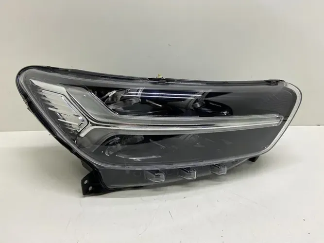 Farol Volvo Xc40 2018 2019 2020 2021 22 2023 Sem Modulo Dir