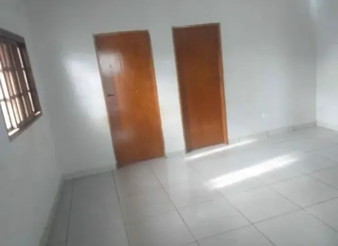 Vendo casa no Riacho Fundo 