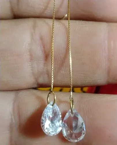 Brinco Ouro 18 Kilates Peso 1.90 Gramas Tamanho 10.50 Cm Pedra 10 mm