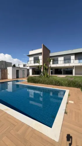 Excelente casa a venda no Riviera do Lago em Varginha MG