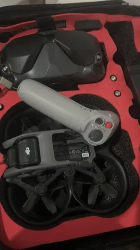 Drone DJI Avata- FPV + (3 baterias ) kit Fly More + Óculos + Controle Motion