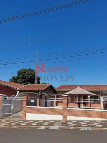 Venda de Casas / Padrão na cidade de CORDEIROPOLIS