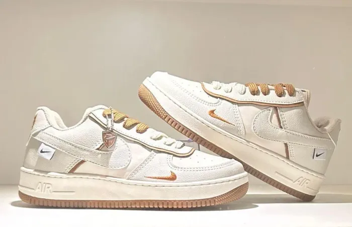 Tenis Air Force marrom