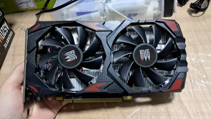 PLACA DE VÍDEO REVENGER GAMER AMD RADEON RX580 GDDR5 8G HDMI DP - RX 580