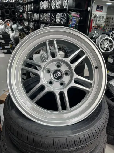 Jogo de rodas RPF1 aro 17 5x100 krmai