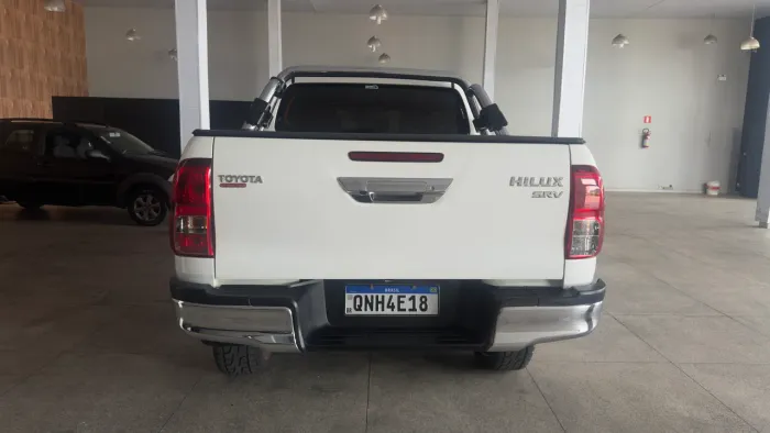 Toyota Hilux CD SRV 4X4 2.8 TDI Diesel Aut. 2018
