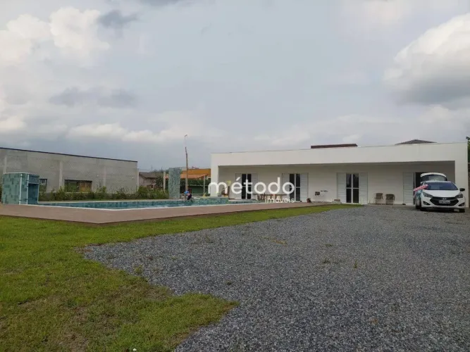 Casa à venda, 280 m² por R$ 930.000,00 - Condomínio Residencial Urbanova - Guararema/SP