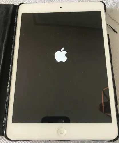  iPad Mini Apple 32gb, Wi-fi + Cell  - Tela Retina - Excelente estado