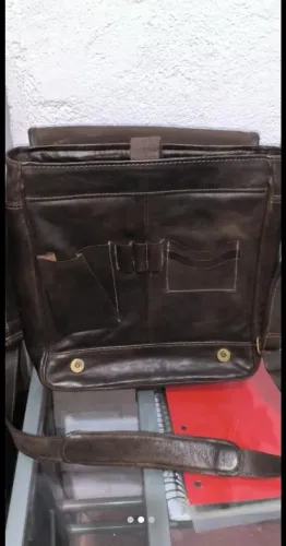 Bolsa de Ombro Couro Marrom