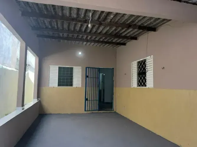 Casa a venda no Alecrim CZ30