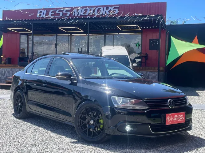 Volkswagen Jetta Highline 2.0 TSI 16V 4P Tiptronic 2013