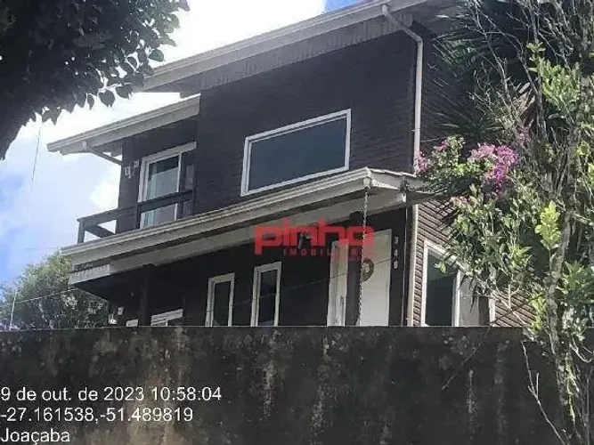 Casa com 3 dormitórios à venda, 88 m² por R$ 159.328,58 - Centro - Joaçaba/SC