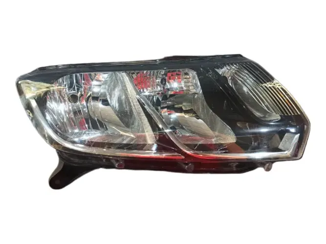 FAROL DIREITO SANDERO LOGAN 2014 A 2019 TROCADO CARCAÇA