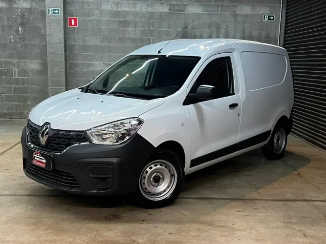 Renault Kangoo Advanced oportunidade com apenas 3 mil kms