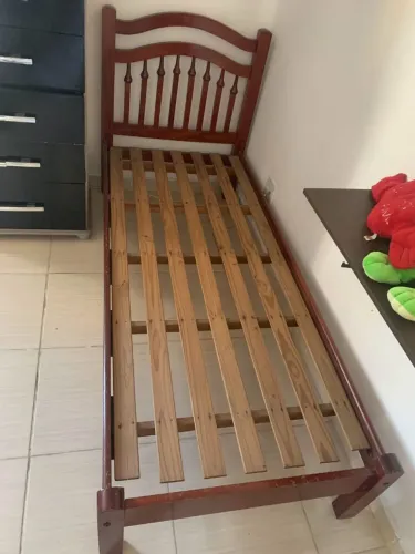 Cama de Madeira Maciça top