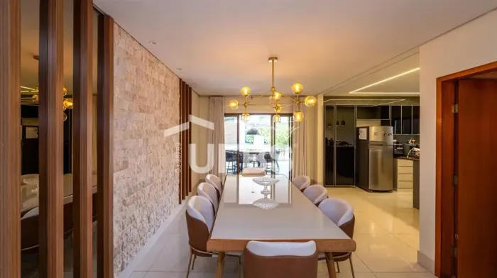 Sobrado no Condomínio Portal do Sol II