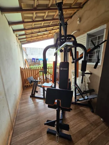 Estação de treinamento - Aparelho de Academia