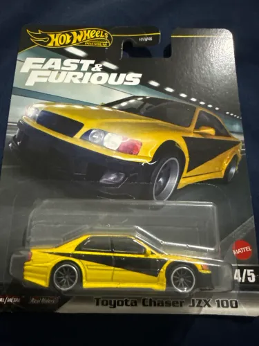 Hot Wheels Velozes e Furiosos Premium Toyota Chaser JZX 100