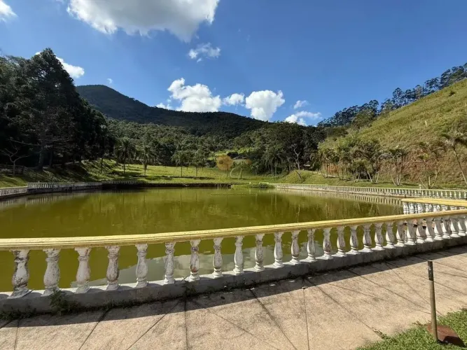 Fazenda para Venda em Teresópolis, Andradas, 5 dormitórios, 3 suítes, 6 banheiros, 99 vaga