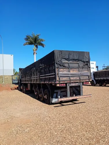 Conjunto Scania 124 2002 / Randon 2011