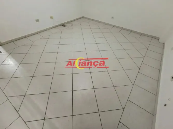 SALA COMERCIAL 25m² - PARA LOCAÇÃO NO CENTRO - GUARULHOS - SP